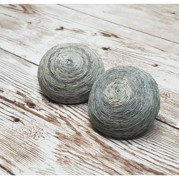 Vintage Clip On Earrings Circle Spiral Blue/Sage Green Color 1.25" - Picture 1 of 6